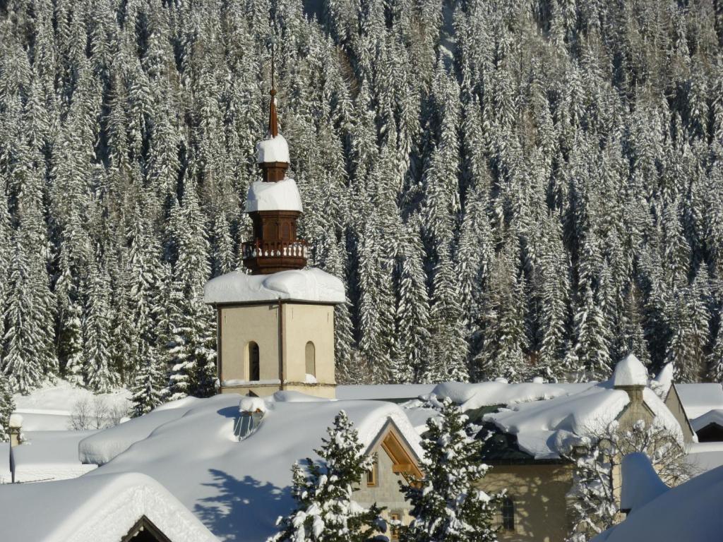 Hotel Restaurant La Couronne Chamonix Eksteriør bilde