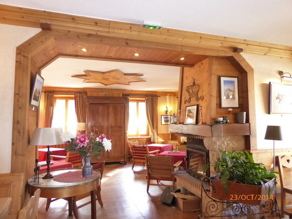 Hotel Restaurant La Couronne Chamonix Eksteriør bilde