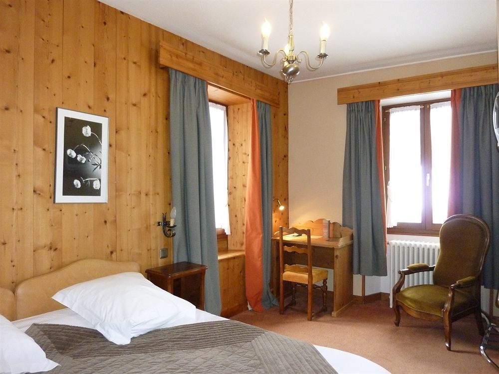Hotel Restaurant La Couronne Chamonix Eksteriør bilde