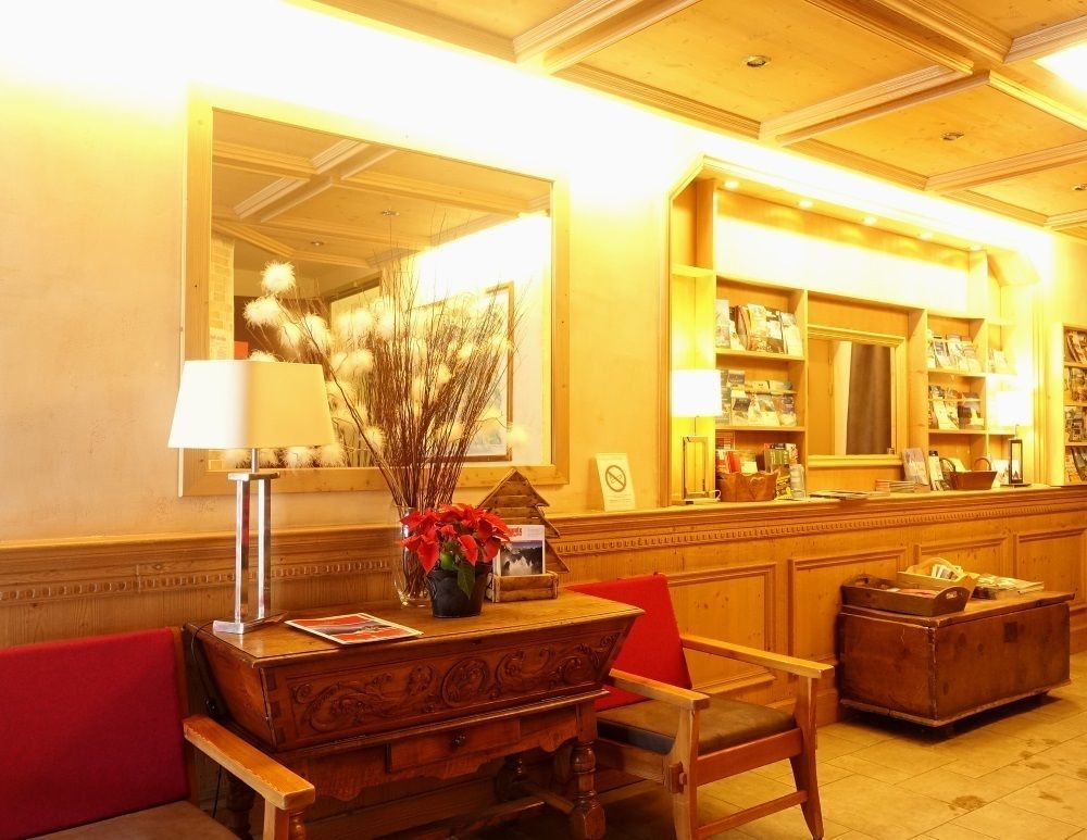 Hotel Restaurant La Couronne Chamonix Eksteriør bilde