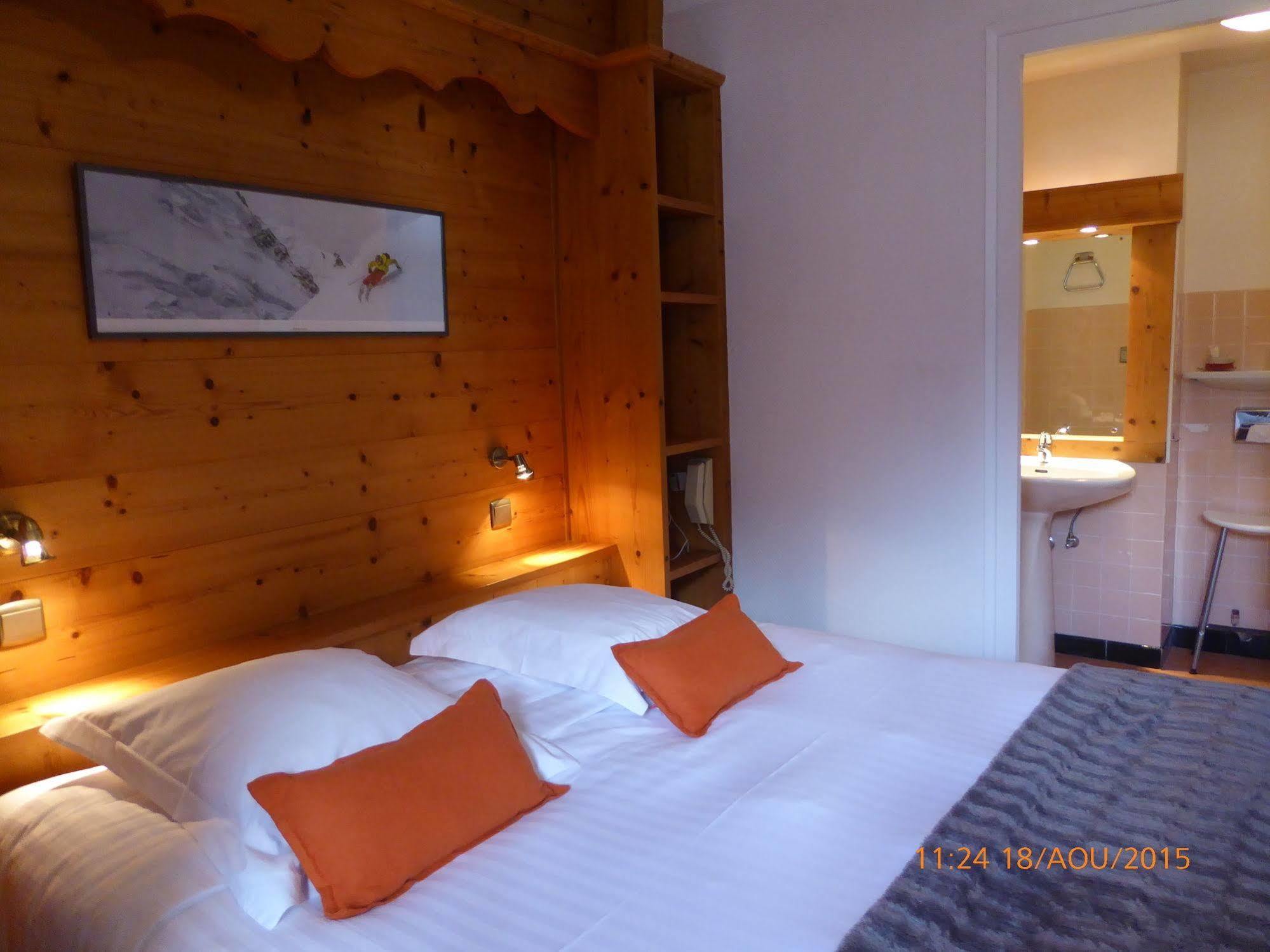 Hotel Restaurant La Couronne Chamonix Eksteriør bilde